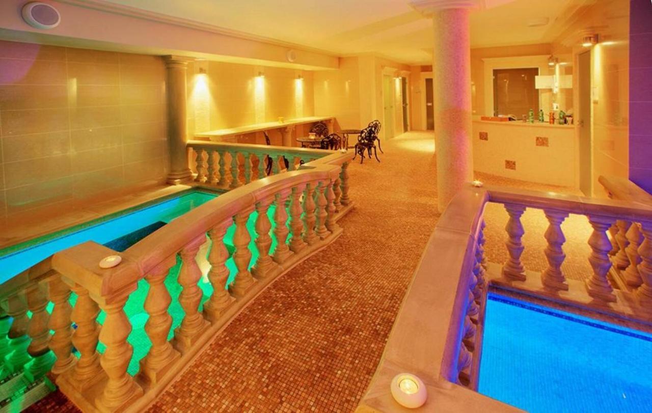 Hotel Zámek Kamenný Dvůr Kynsperk nad Ohri Exterior foto