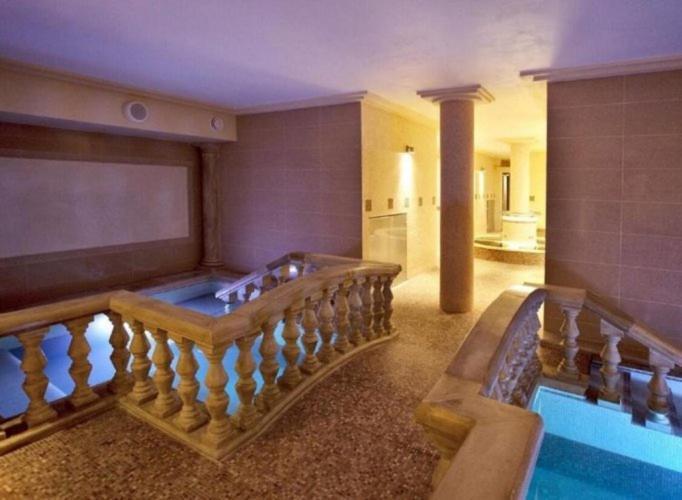 Hotel Zámek Kamenný Dvůr Kynsperk nad Ohri Exterior foto